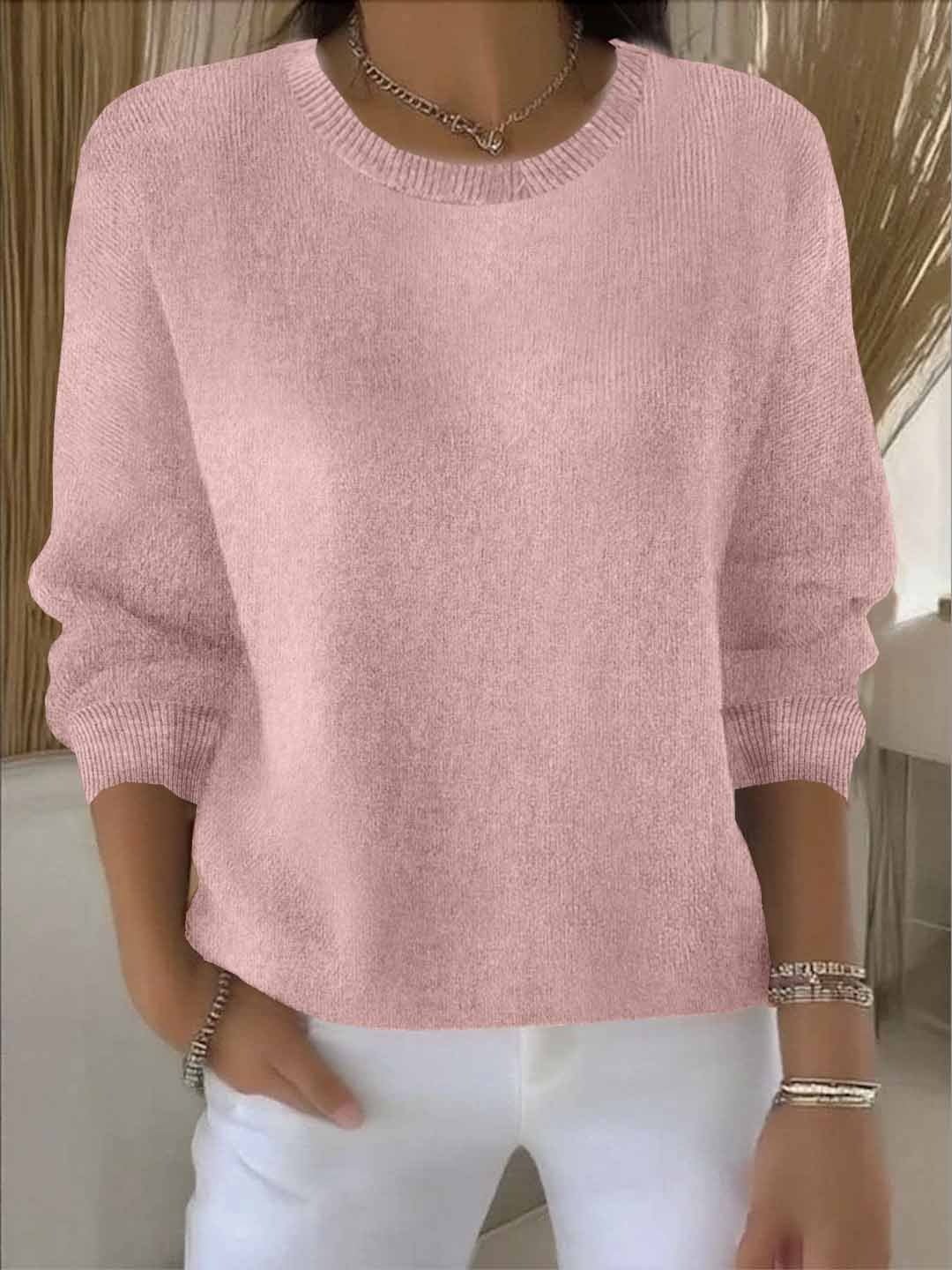 Elegant Women's Cashmere Sweater - Versatile and Stylish Layer for Any Occasion 2