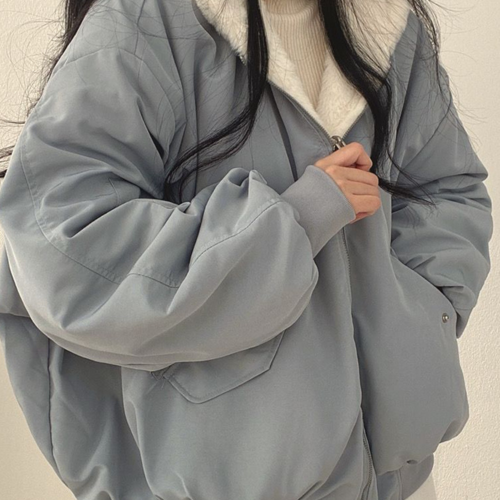 Women's Warm Reversible Jacket for Winter Travel - Image 6
