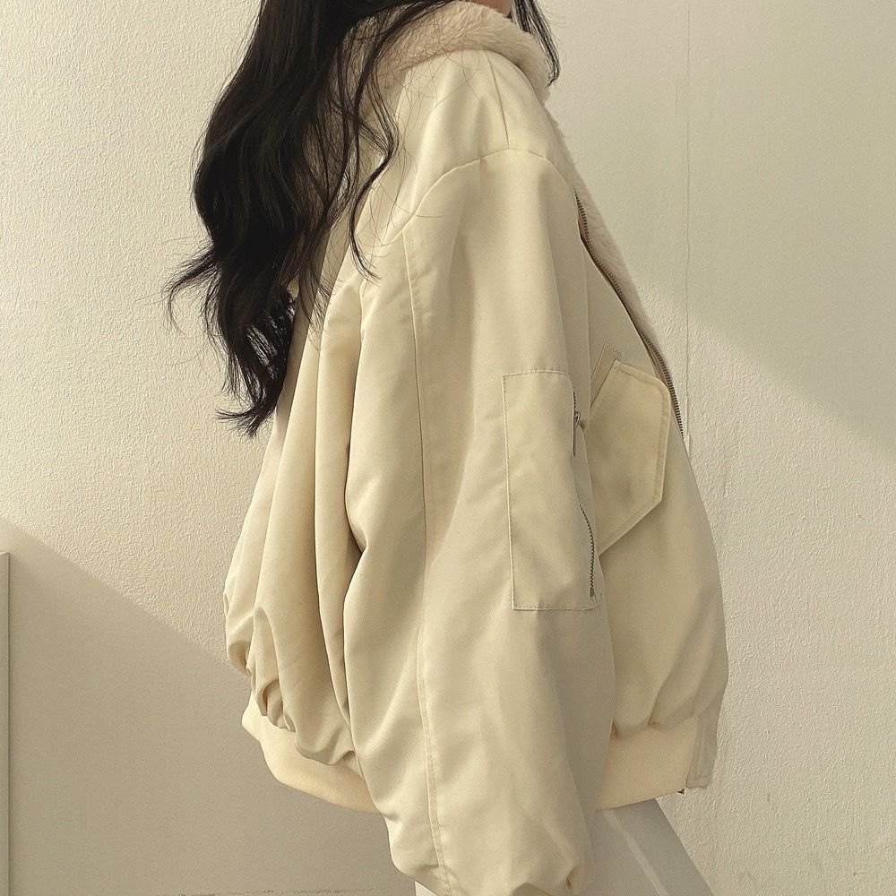 Women's Warm Reversible Jacket for Winter Travel - Image 7