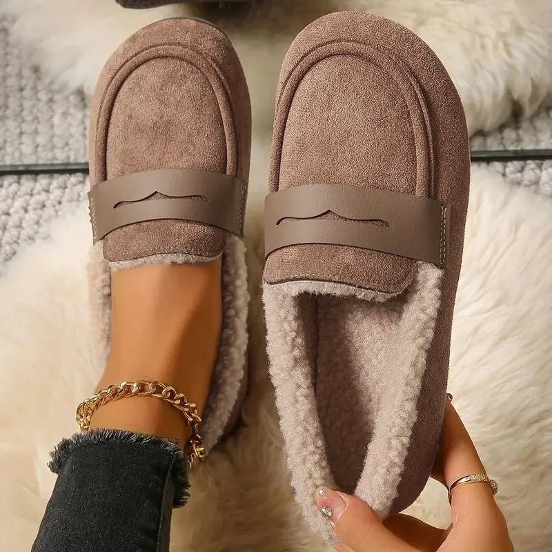 Cozy Women's Loafers with Faux Fur Lining for Winter - Image 2