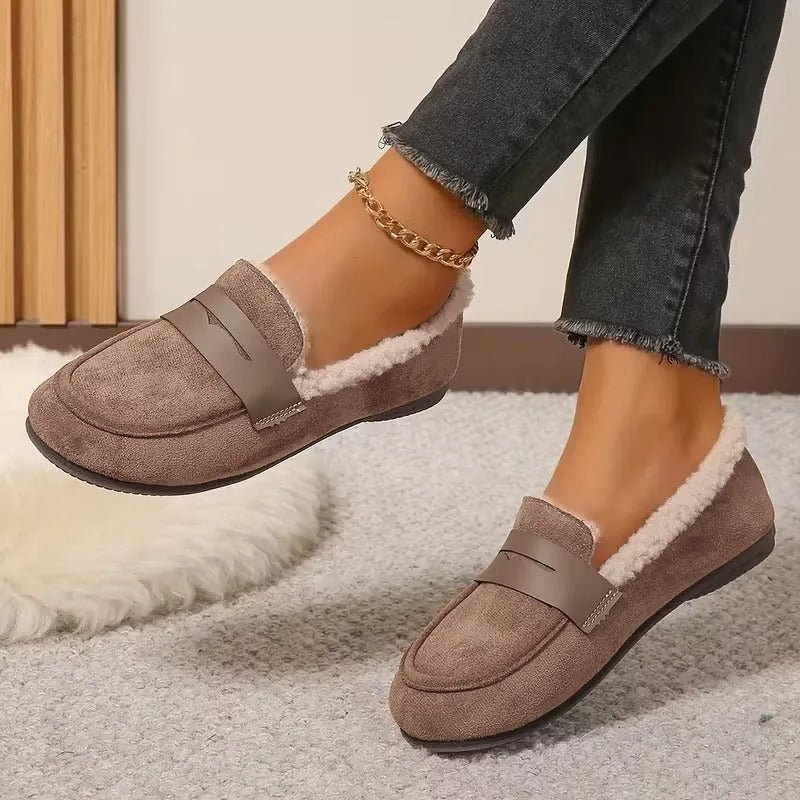 Cozy Women's Loafers with Faux Fur Lining for Winter - Image 7