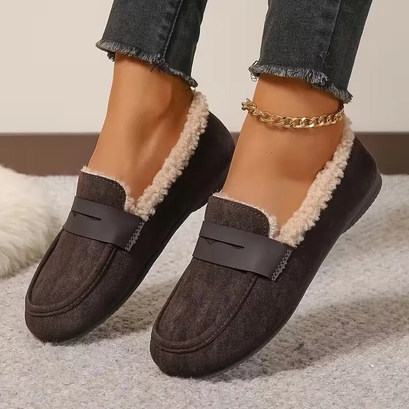 Cozy Women's Loafers with Faux Fur Lining for Winter - Image 8