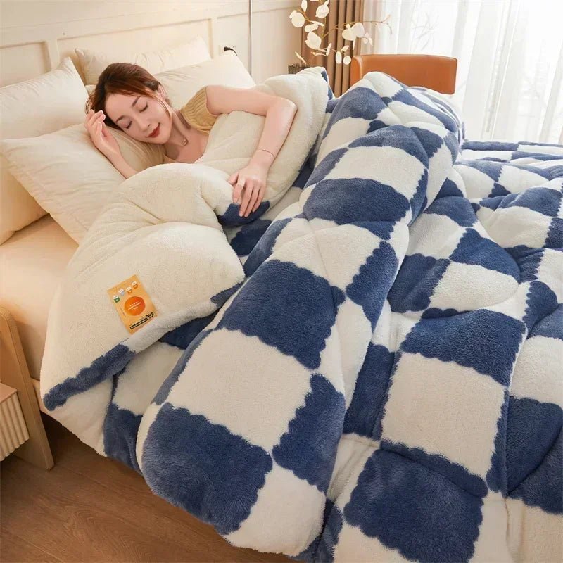 Luxurious Heavy Blanket – Quilted Comfort & Warmth - Image 3