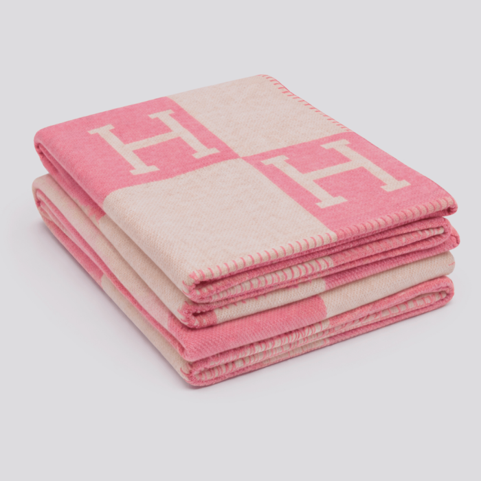 soft-cozy-throw-blanket-for-living-room-decor-all-season-fleece-layer-in-warm-neutral-color-140-x-170-cm-8351940